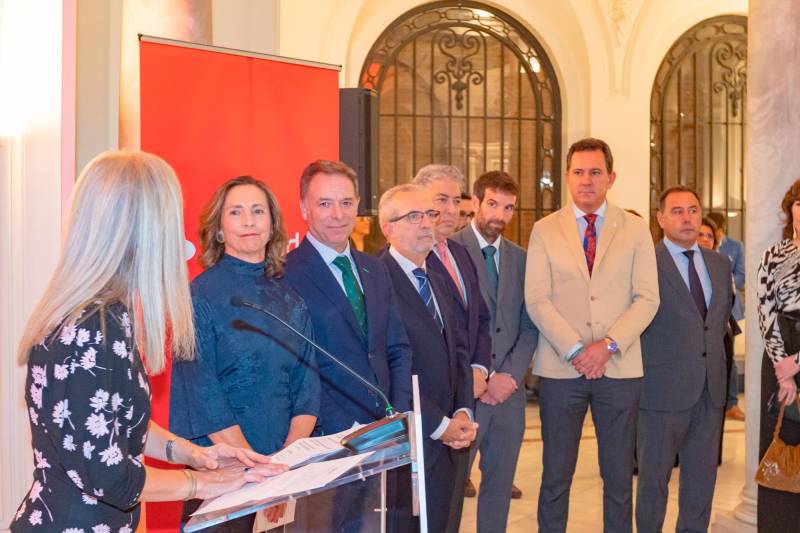 Los empresarios se unen en El Palacio de Yanduri a beneficio de Autismo Sevilla