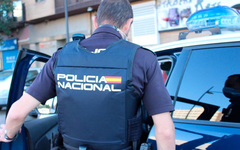 Detenido tras robar a más de 20 ancianos en cajeros de Sevilla