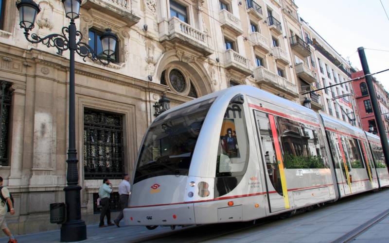 Ciudadanos desbloquea la ampliación del tranvía a Santa Justa
