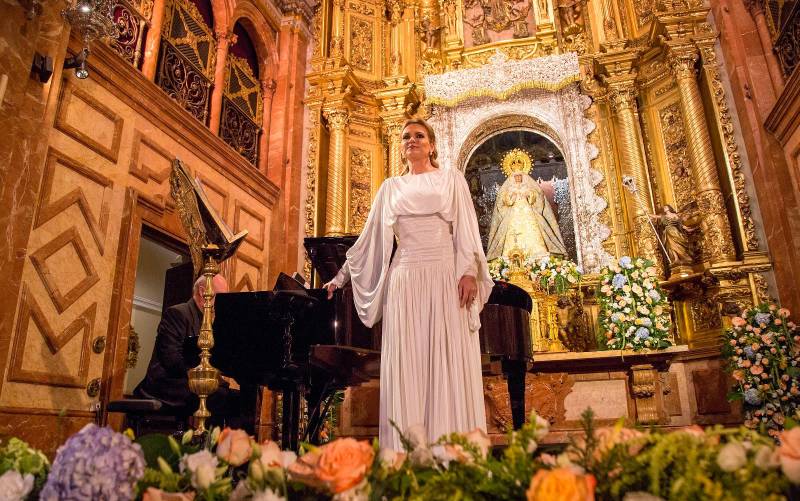 El concierto benéfico de Ainhoa Arteta recauda más de 30.000 euros