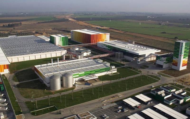 Heineken se alía con Iberdrola para elaborar sus cervezas con energías 100% renovables