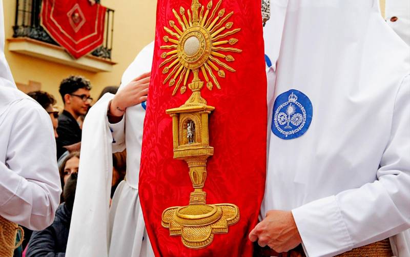 Así procesionaron el Cristo del Amor y la Virgen de Amargura de Alcalá