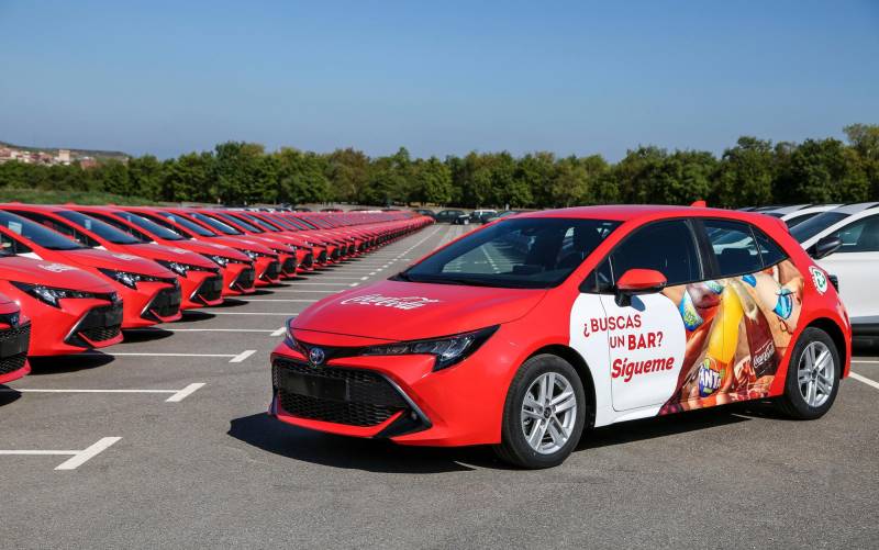  Coca-Cola incorpora vehículos híbridos en su flota 