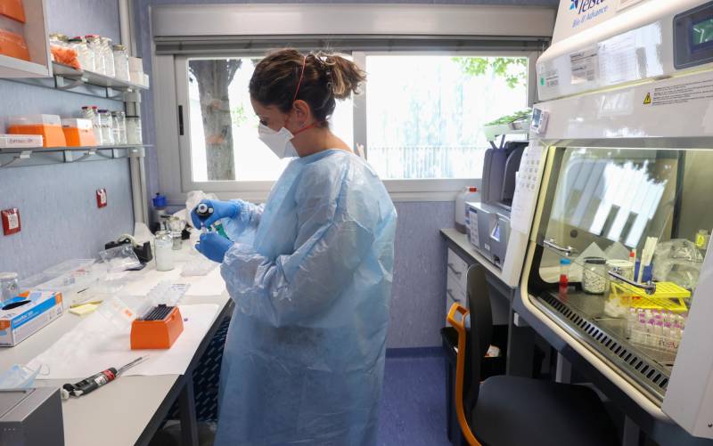 Imagen del laboratorio de arbovirus y enfermedades víricas importantes del Centro Nacional de Microbiología. EFE/Kiko Huesca