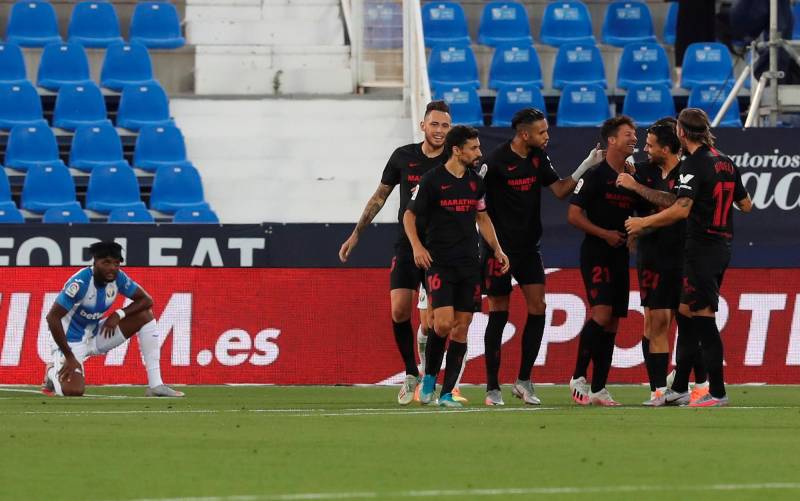 El Sevilla aprieta por la Champions ante un Leganés en caída libre