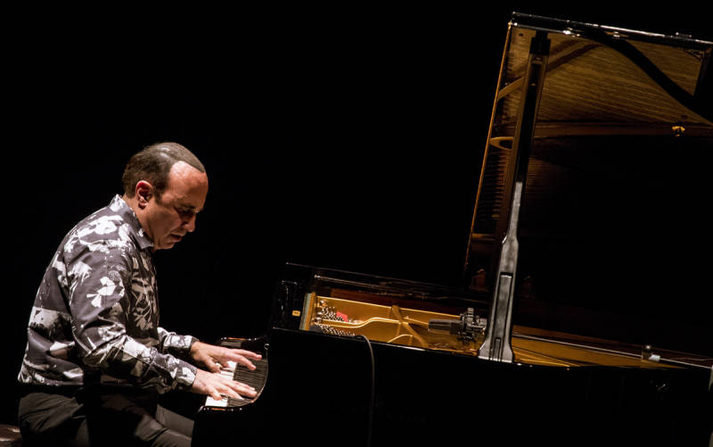 Michel Camilo en un momento de su actuaciónen el concierto encuadrado dentro de la programación de JAZZMADRID 18. / Jaime Massieu