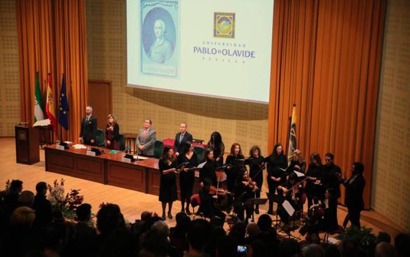 La Universidad Pablo de Olavide celebra su día por primera vez