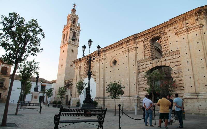 Patrimonio autoriza la restauración de las cubiertas de Santa Cruz