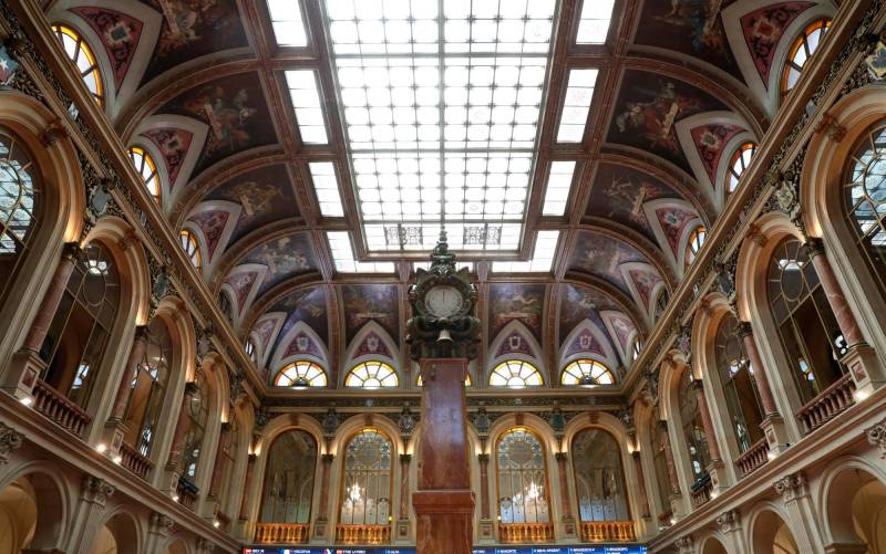 Interior del Palacio de la Bolsa de Madrid. / Marta Fernández Jara - E.P.