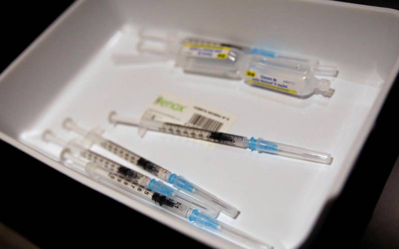 Pfizer y Moderna suben el precio de sus vacunas