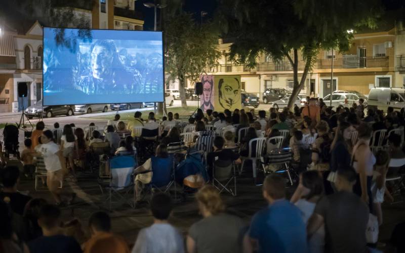 Cine de verano en las plazas de La Rinconada
