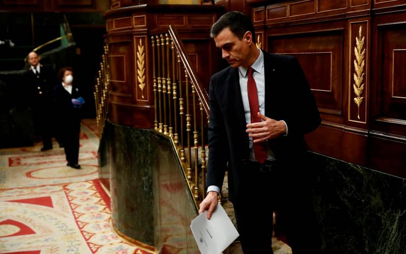 Pedro Sánchez prorroga dos semanas más el estado de alarma