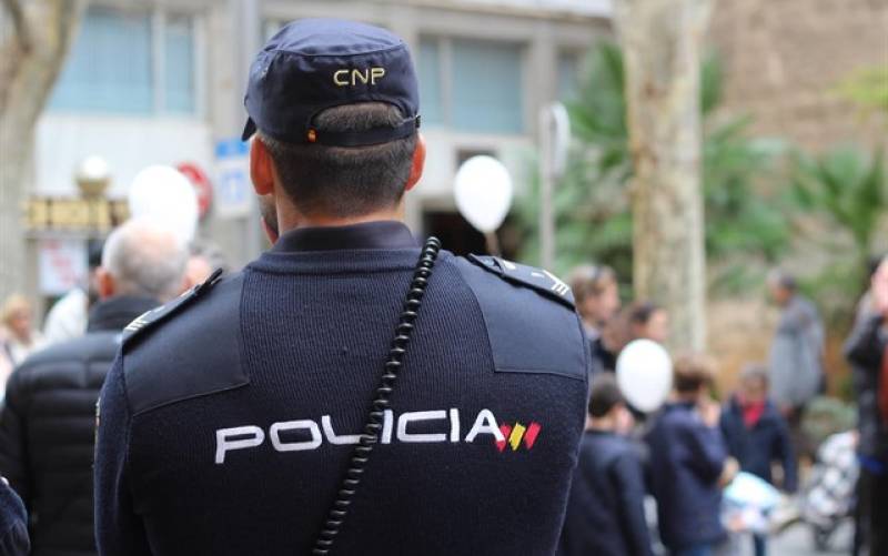 A prisión por asestar en Alcalá de Guadaíra varias puñaladas a un hombre para robarle