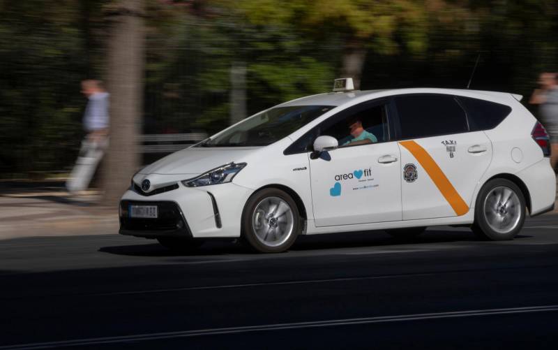 La Junta autoriza una subida de tarifas del taxi de Sevilla del 6,15 %