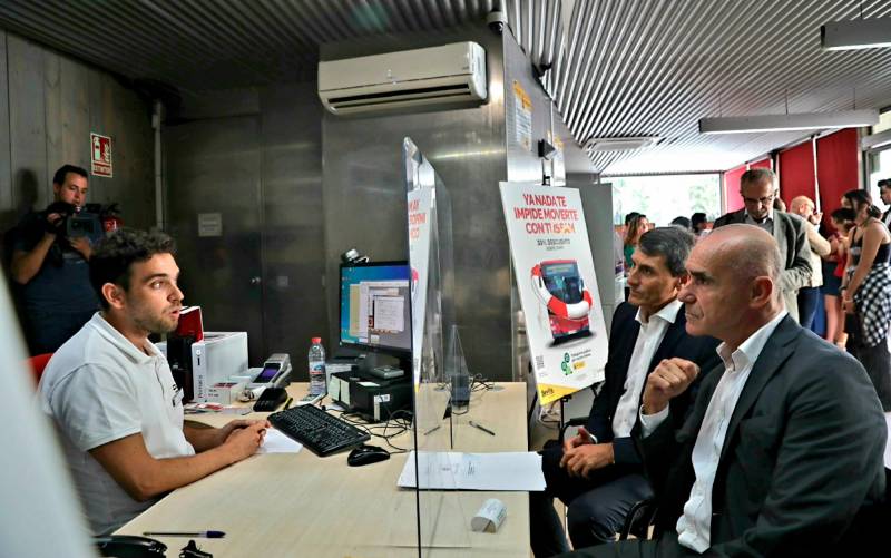 Tussam rebajará un 30% las tarifas desde el 1 de septiembre