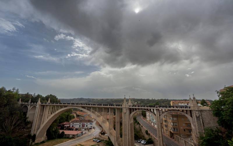 Imagen de archivo de Teruel, este sábado en alerta naranja por fuertes lluvias. EFE/Antonio García