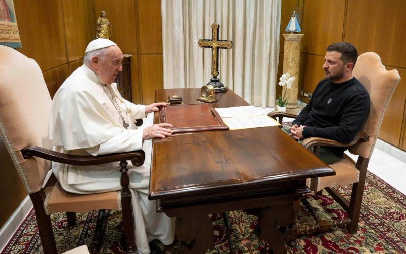 Zelenski pide al Papa que se una a su plan de paz