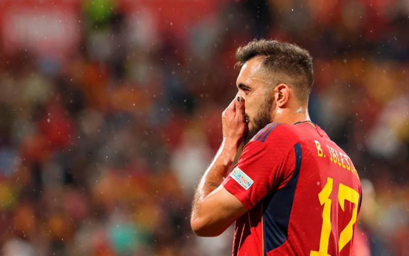 España se desploma a dos meses del Mundial