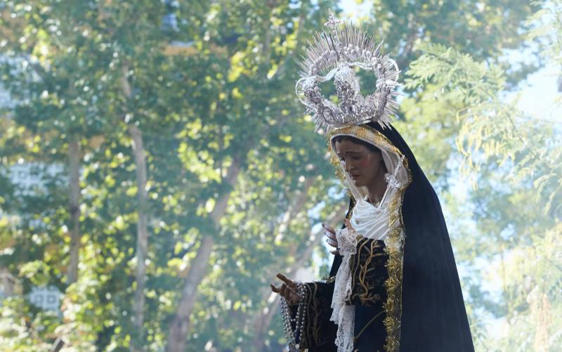 Fotogalería del Rosario de la Virgen de las Tristezas