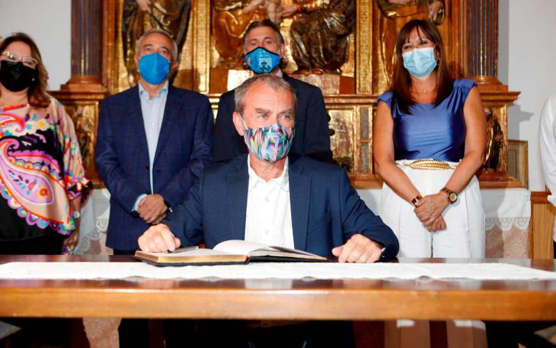 Fernando Simón, contra la obligatoriedad de vacunar ni de imponer el certificado covid