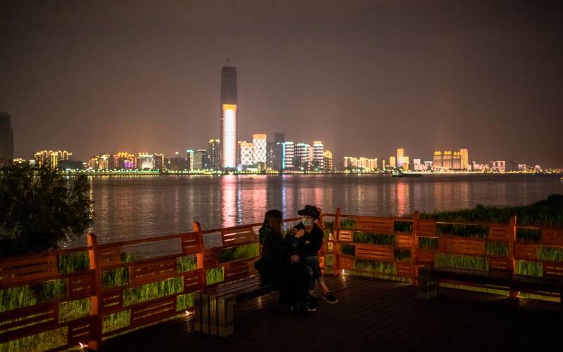 La ciudad china de Wuhan se vuelve a confinar por un rebrote de covid
