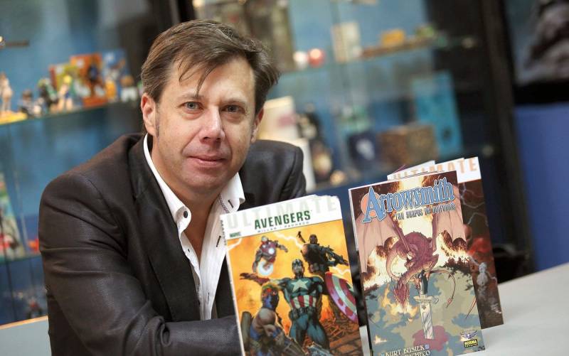Fallece Carlos Pacheco, pionero del cómic de superhéroes en España