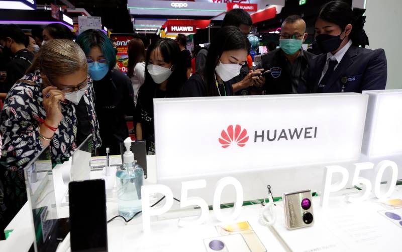EE.UU. veta la venta e importación de productos de Huawei y ZTE