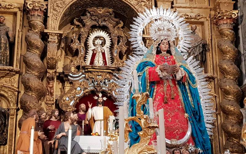 Nuestra Señora de la Encarnación ya está en su paso procesional. / El Correo