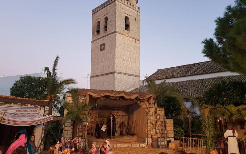 El Portal en el que nace el Niño Jesús en ‘Sucedió en Belén’, ubicado en la plaza del Calvario, bajo la torre mudéjar.