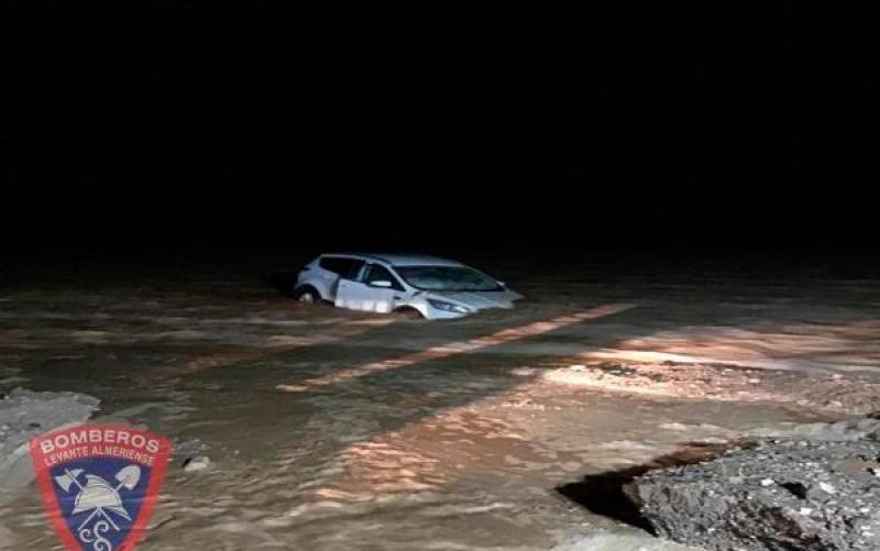 Muere un hombre en Almería a causa de las lluvias torrenciales