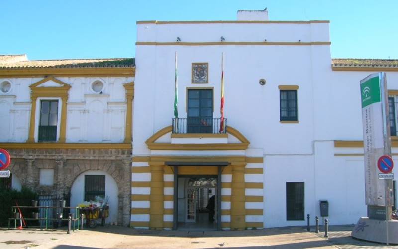 Fachada del Hospital San Lázaro de Sevilla.