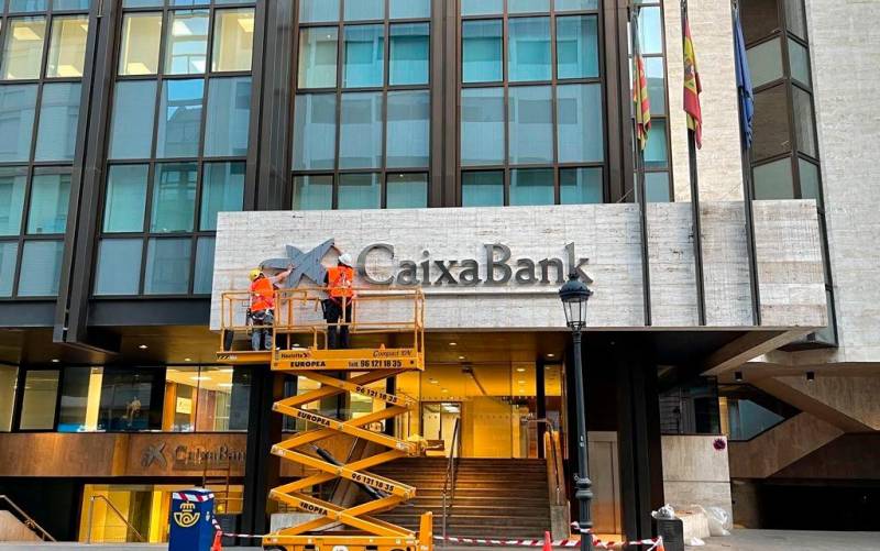 La nueva fusión de CaixaBank y Bankia afecta a 7.000 empleados