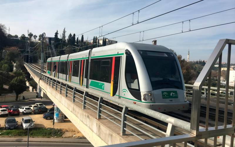 Tres empresas optan a la actualización del proyecto de la línea 3 del Metro de Sevilla