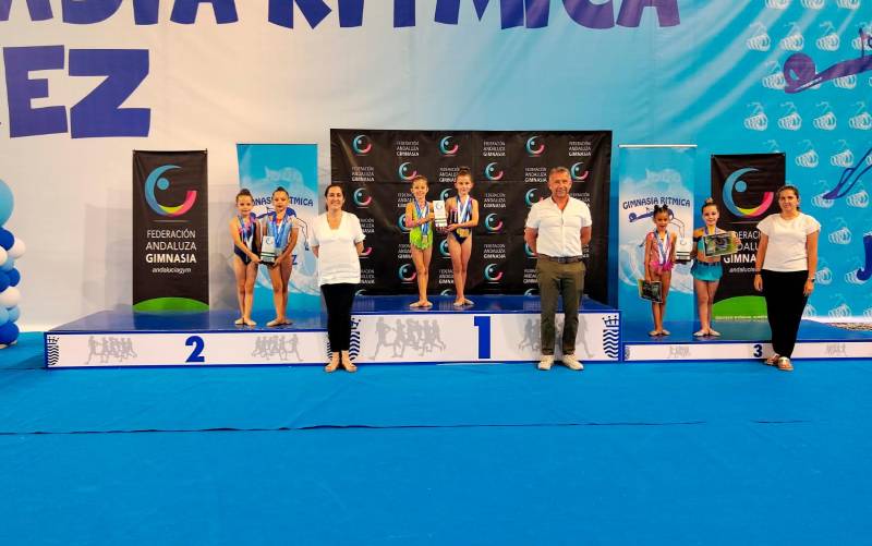 Palomares del Río destaca en gimnasia rítmica en los campeonatos de Andalucía