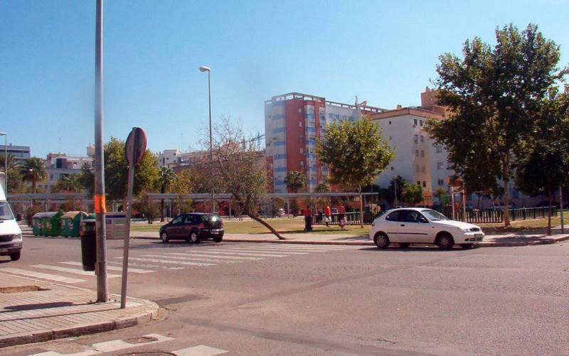 El incidente ha tenido lugar en la calle Japón de Sevilla Este. 
