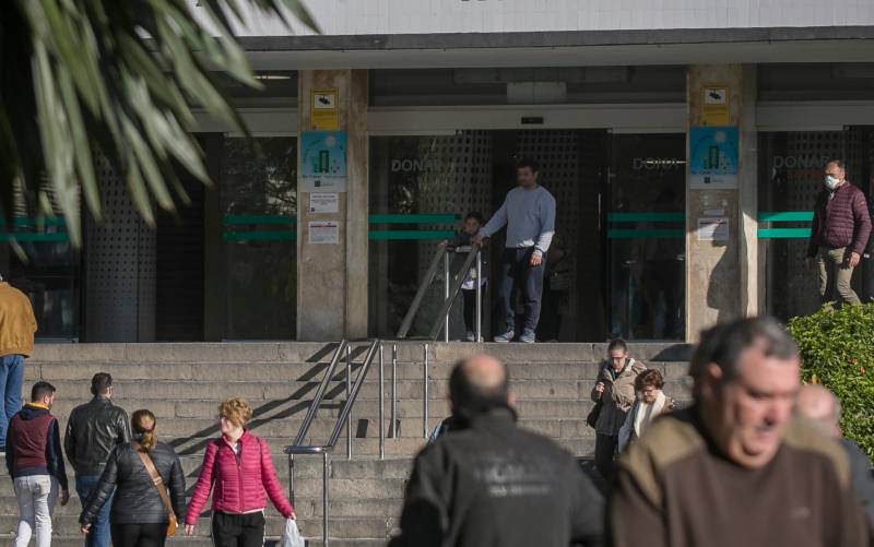 Andalucía supera los 3.400 contagios con 134 muertos