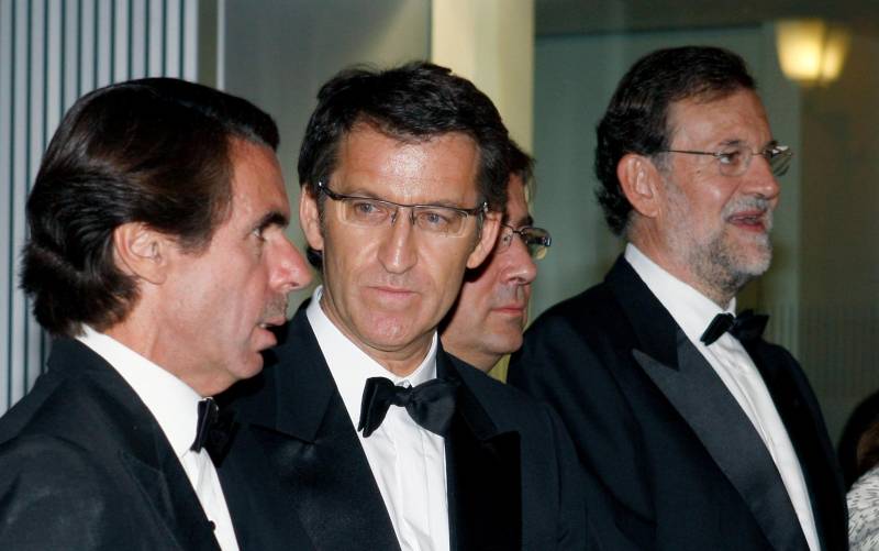 Feijóo suma a Aznar y Rajoy a su precampaña