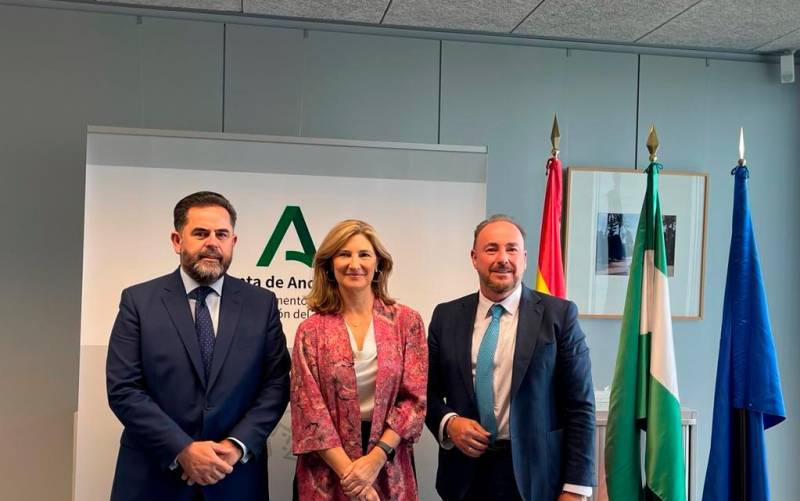 CONCOVI y FENIE muestran su respaldo a la Junta de Andalucía