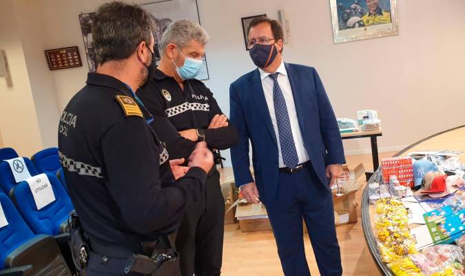 Incautan en Sevilla 30.000 mascarillas quirúrgicas falsas