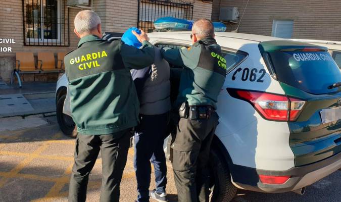 Tres detenidos tras 100 kilómetros de persecución después de robar en un estanco