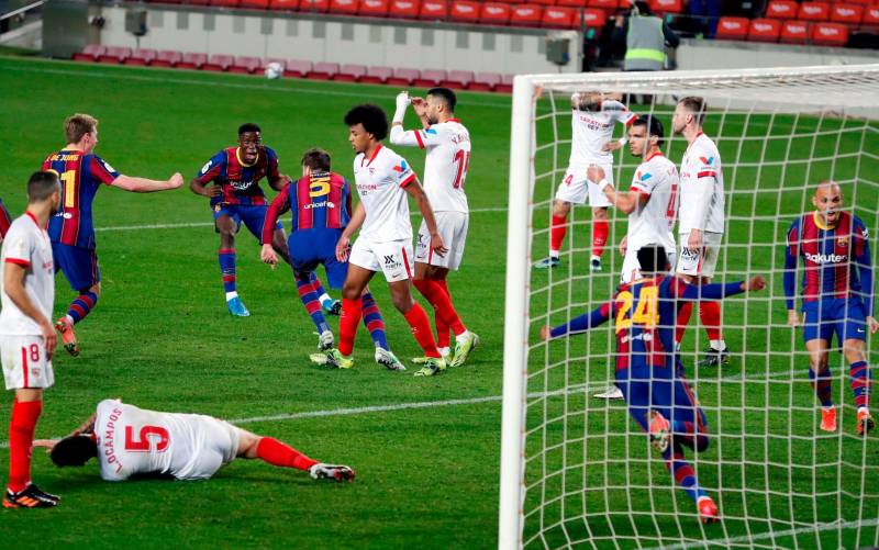 El Sevilla no logra aguantar y dice adiós a la final de Copa (3-0)