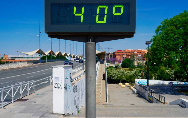 El calor sofocante se instala en Sevilla: aviso naranja con más de 40 grados