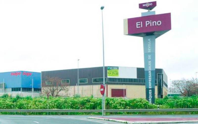 El Polígono El Pino gestionará su propio recinto empresarial