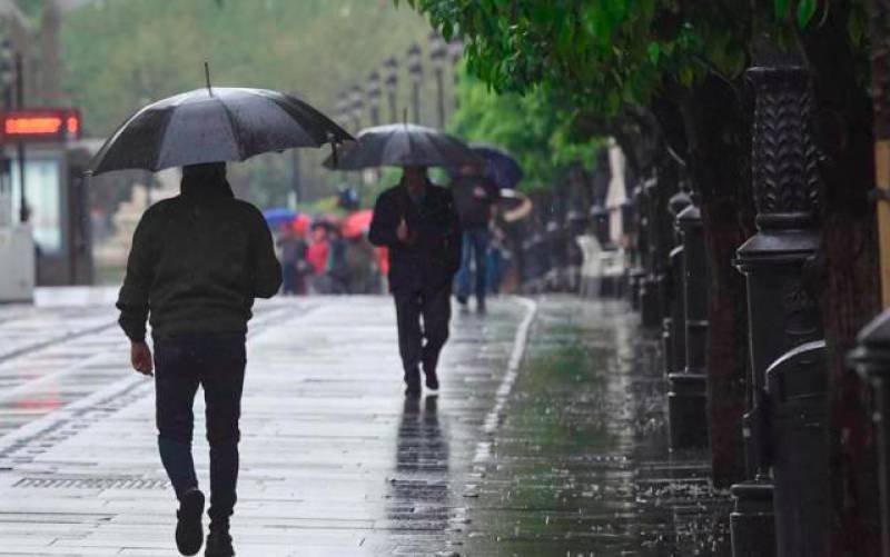 Final de la tregua: Las lluvias vuelven este lunes a Sevilla