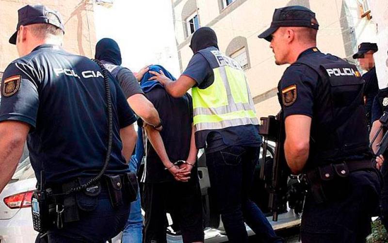 Imagen de archivo de una detención policial. / El Correo