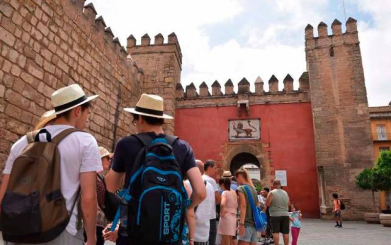 Sevilla superó por primera vez en octubre los 300.000 turistas
