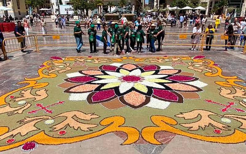 Ejemplo de una alfombra floral realizada por la Asociación Floral Corpus Christi de Ponteareas.
