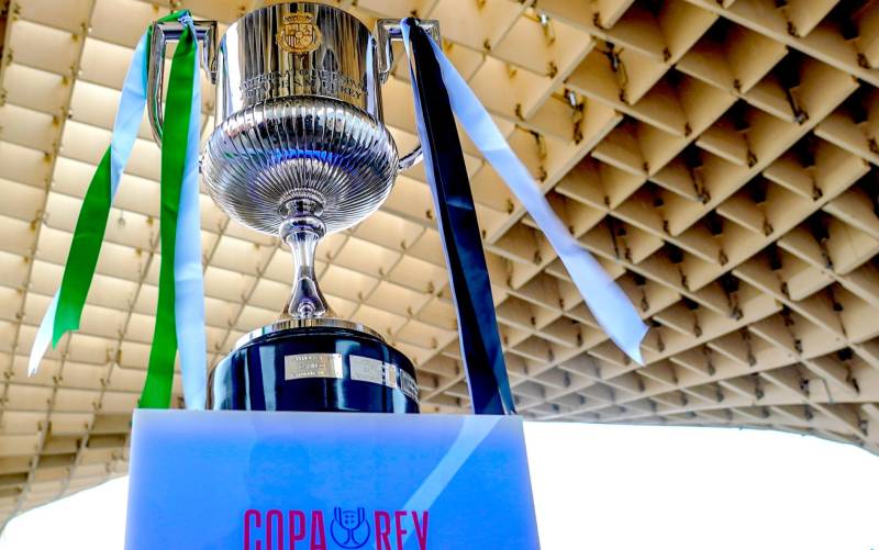 El trofeo de la Copa del Rey de Fútbol. / E.P.