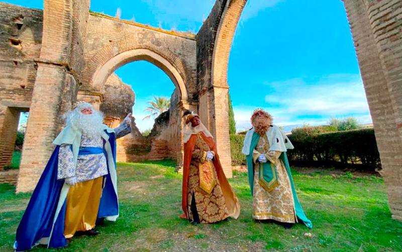 Los Reyes Magos se hacen virales entre los niños de Benacazón