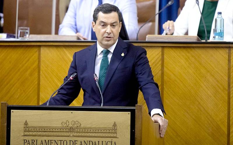 Andalucía no subirá impuestos en 2021 y comenzará a derribar el Algarrobico